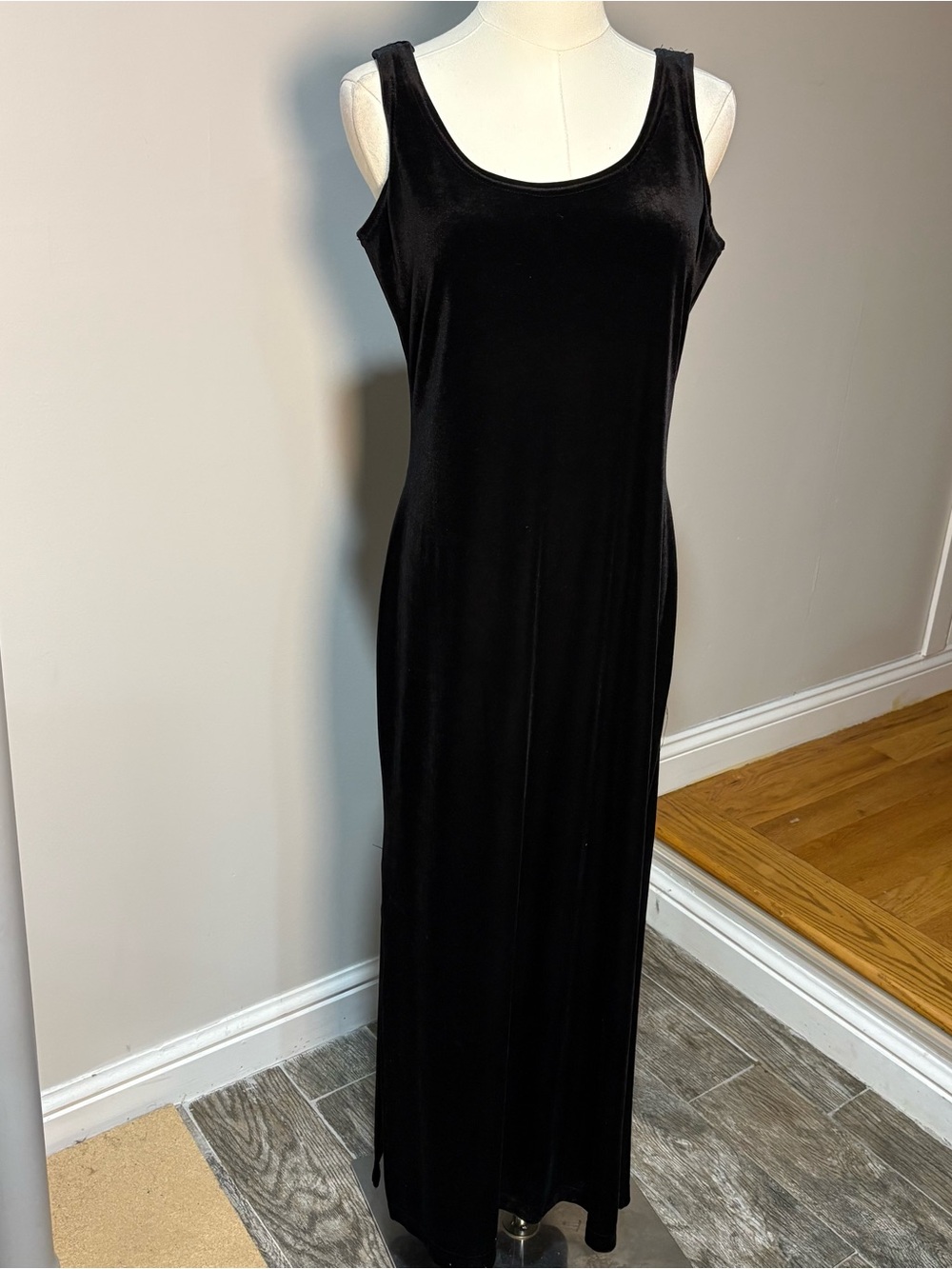 VTG Dressbarn Black Velvet Maxi Dress Sleeveless Slit 90s Luxury Sz 6 Whimsigoth